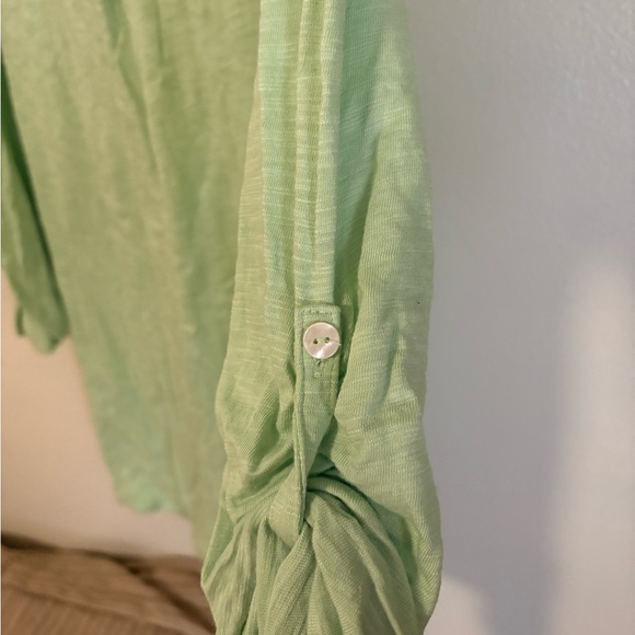 4 for $20! Bundle 4 items w/ this title and offer $20! Chico’s polo - Picture 3 of 4